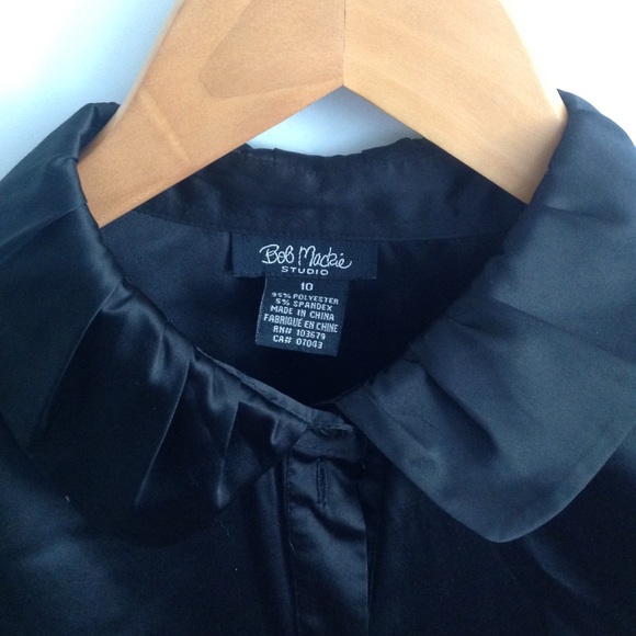 2/$40 BOB MACKIE 10 OR M - Picture 4 of 6